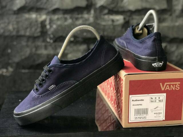 SEPATU43 VANS AUTHENTIC FULL BLACK HITAM POLOS WHITE PUTIH OLDSKOOL ERA SK8 PREMIUM BNIB ICC IFC DT