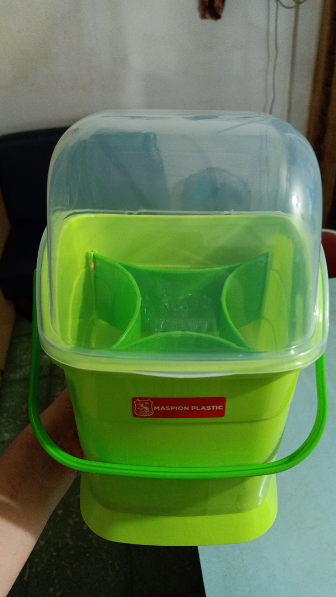 Tempat Sendok Maspion