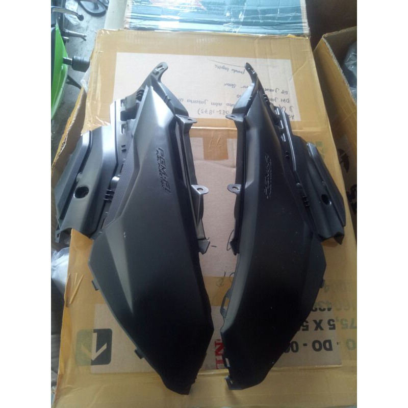 83520 + 83620 k59 a70zb Cover Body Side Honda VARIO 125 150 NEW 2018-2022 K59J