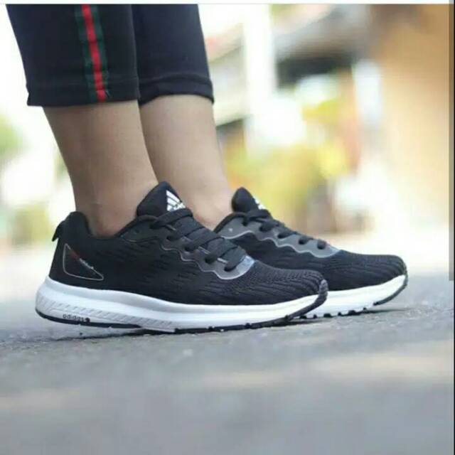 Sepatu Adidas Pria sport