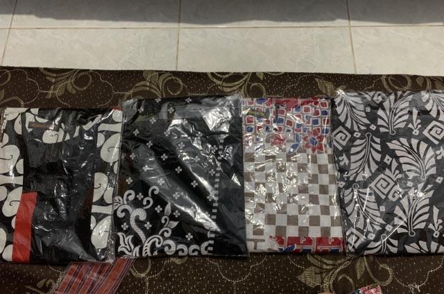 Tunik Santika Putih Jumbo Atasan Batik Wanita.  Klasik