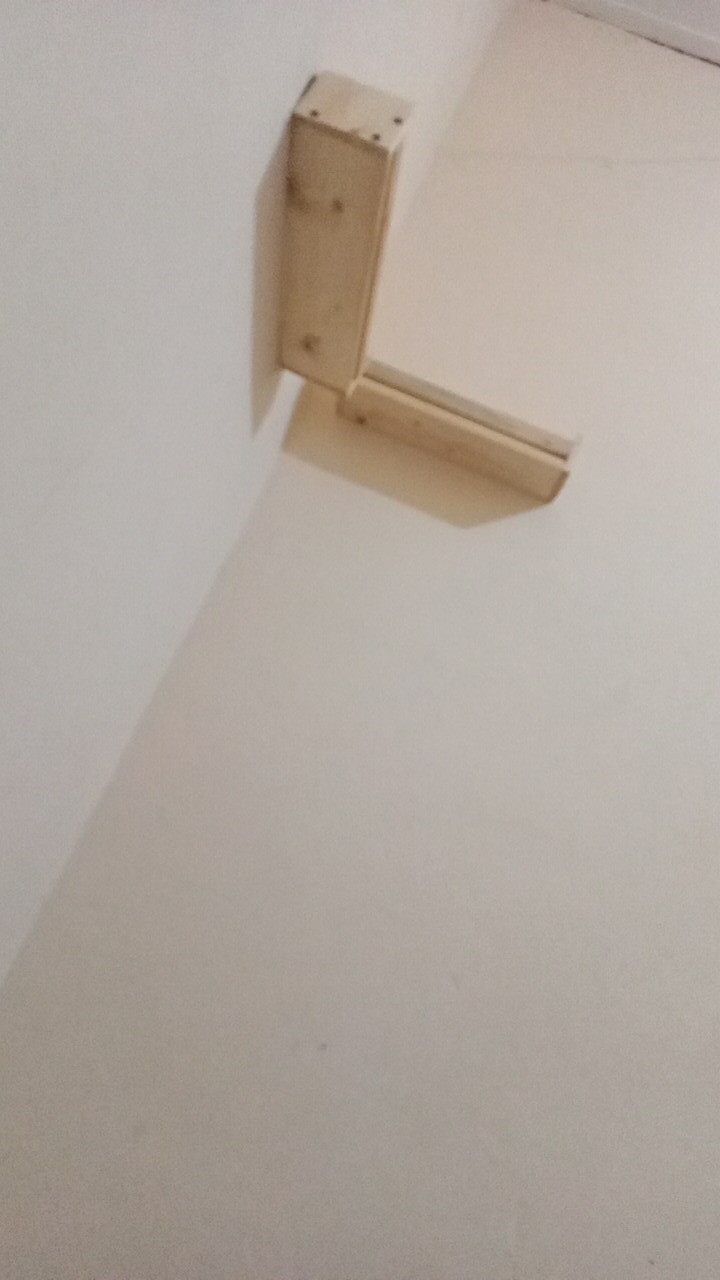 Rak Bumbu Kayu Gantung Dinding Minimalis Serbaguna