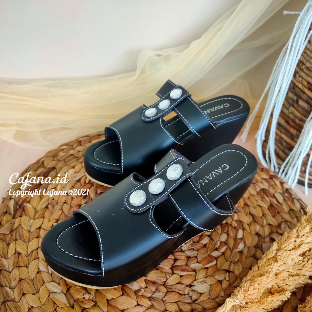 Sandal Wedges Wanita Permata SDW345