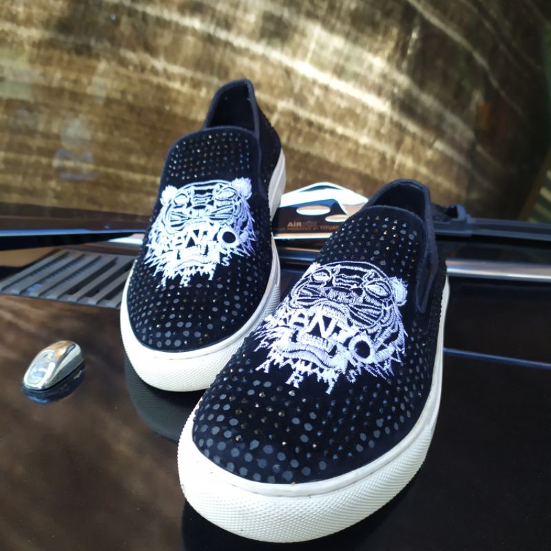 Sepatu Kenzo Slip On Second