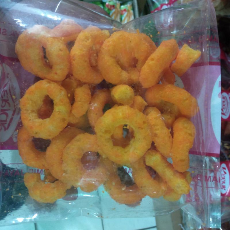 

Snack Ring Gurih Nikmat dan Renyah