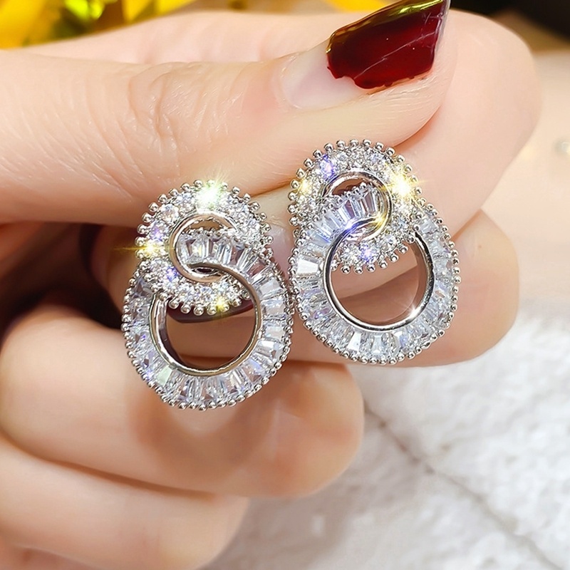 Anting Bulat Ganda Warna Silver Aksen Berlian Untuk Aksesoris Wanita