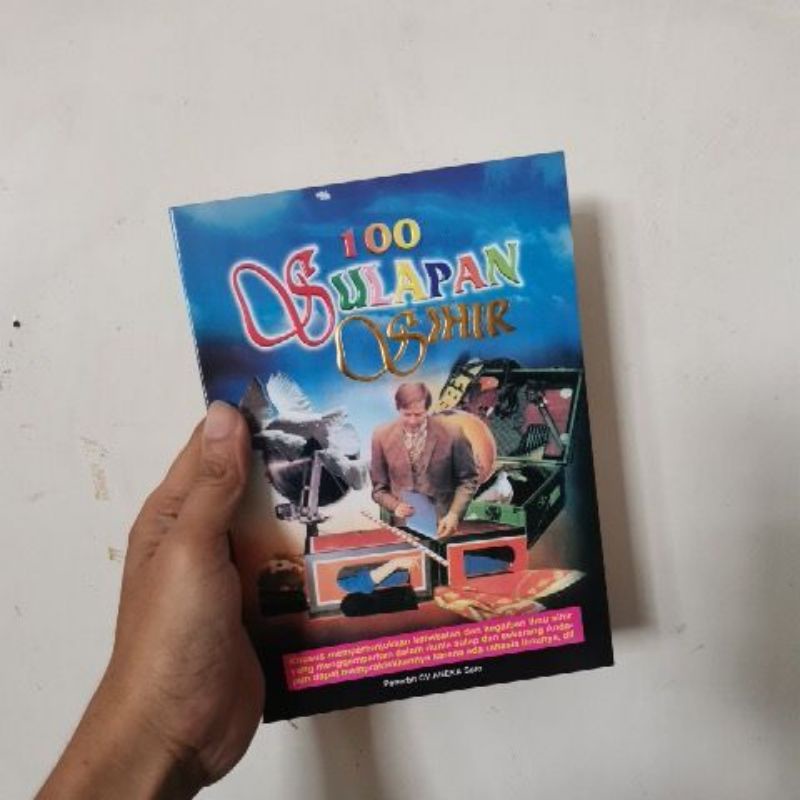 

Buku 100 Sulapan sihir