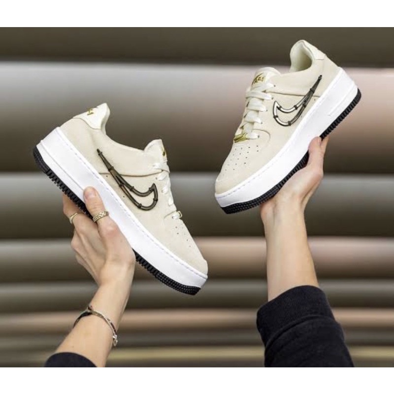 Nike Air Force 1 Sage Low LK (Light Cream)