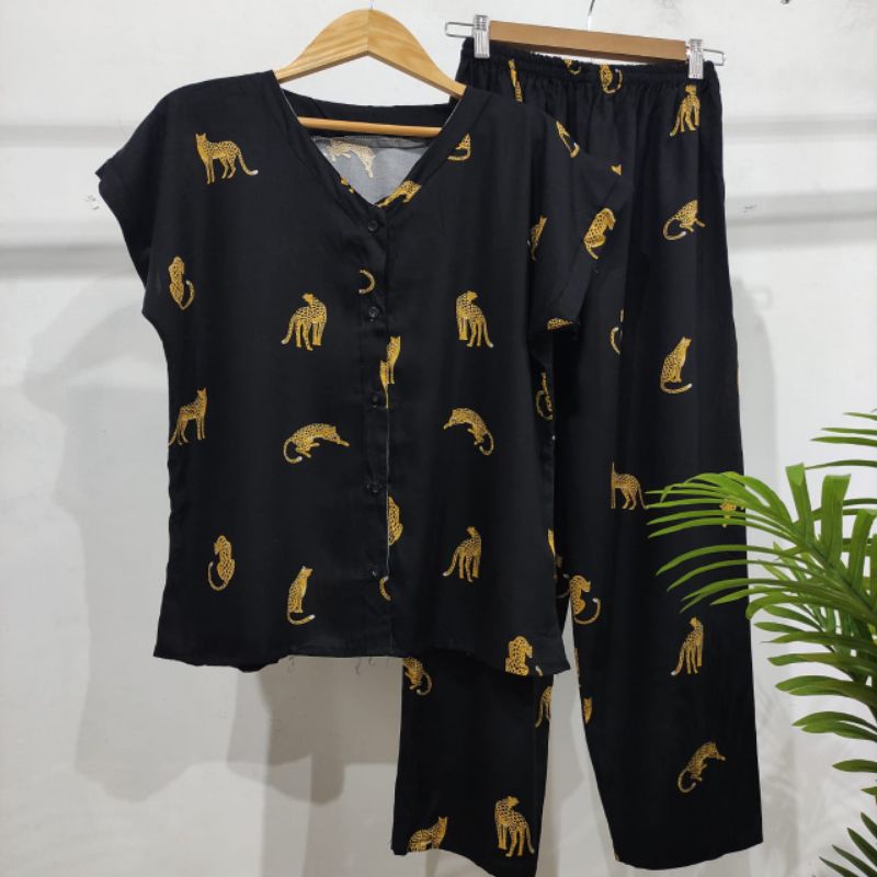 PIYAMA KANCING HITS PIYAMA KANCING BUSUI | PIYAMA RAYON | HOMEWEAR-NK 48