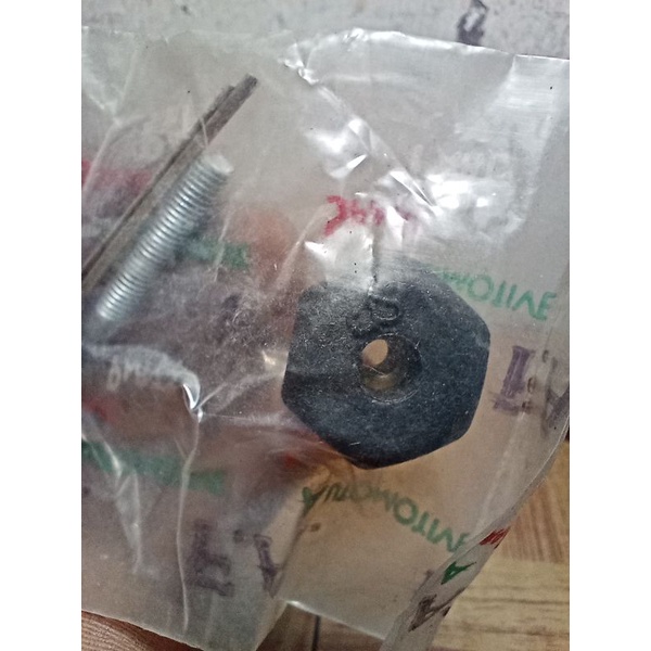 kitiran tutup kunci tangki bensin vespa