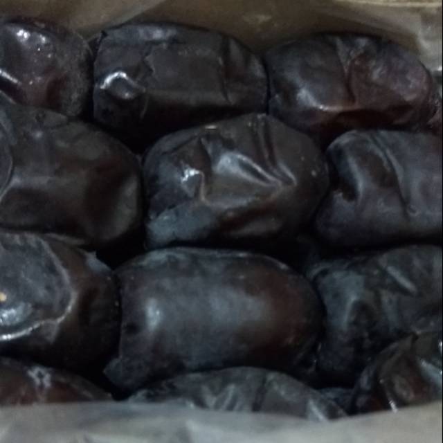 

Kurma anggur bam dates