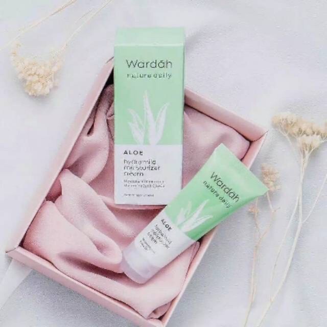 WARDAH CREAM MOISTURIZER ALOEVERA