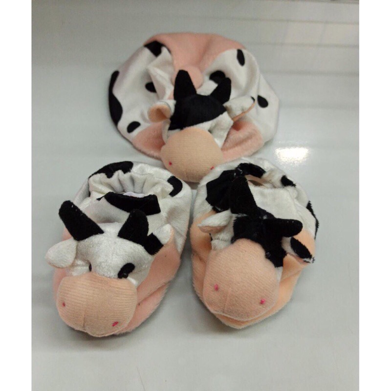 Setelan Topi Sepatu Bludru Bayi Hosana NewBorn Usia 2-12 Bulan Murah / PERLENGKAPAN TRAVELING BAYI