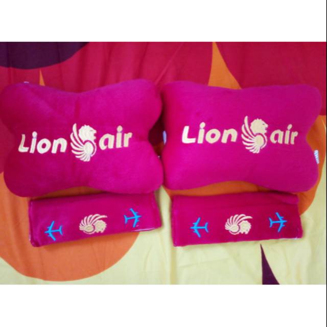 HEADREST BANTAL MOBIL LION GARUDA BATIK AIRBUS BOEING