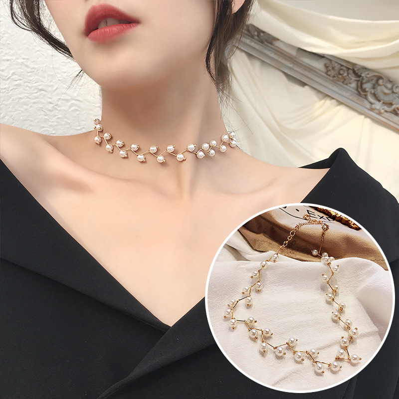 Simulated Pearl Clavicle Chain / Bride Wedding Choker Necklace / Fashion Simple Short Necklace /Elegant Crystal  Clavicle Necklace /Personality Beach Chain Necklace