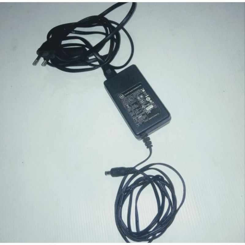 switching adapter 12v - 1'25a original