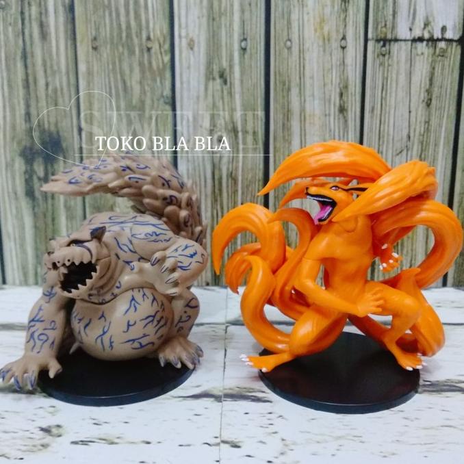 Pajangan Mobil Dashboard Mainan Figure Naruto Kurama Gaara Shukaku