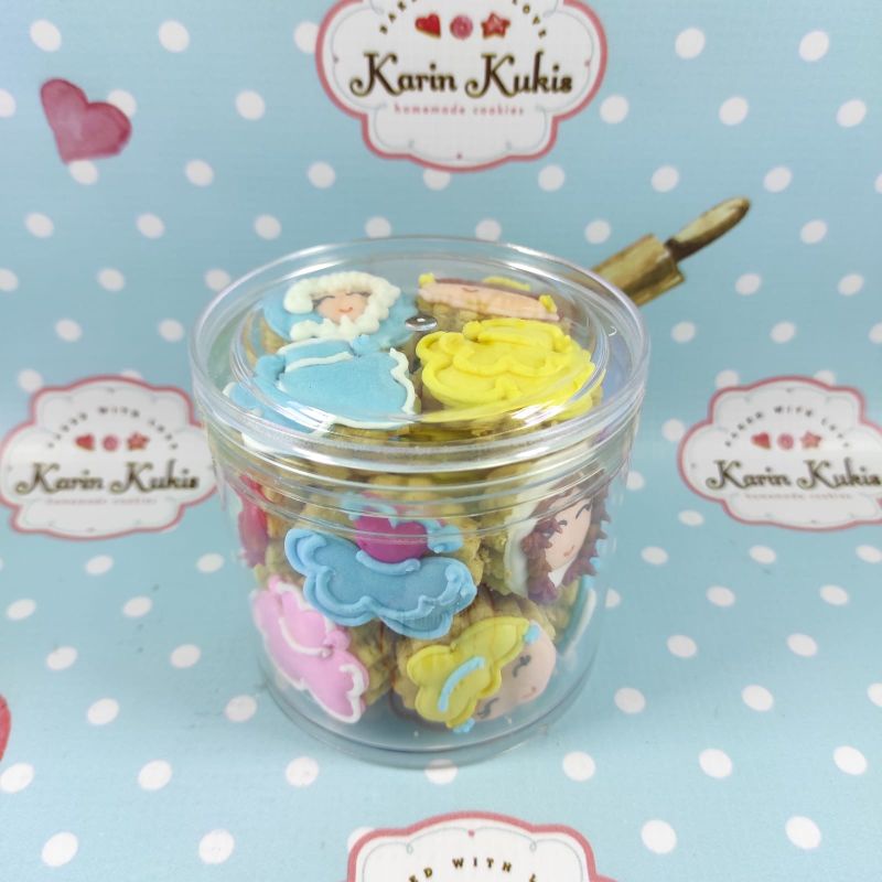 

HAMPERS, SOUVENIR KUKIS TEMA PRINCESS 250gr