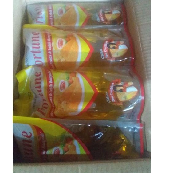 

[Art. 8078] minyak goreng fortune kemasan bantal / reffil / pouch paket 1 liter free pack kardus dan bubble wrap