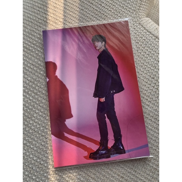 STRAY KIDS HAN JISUNG POSTCARD from Clé 2: Yellow Wood