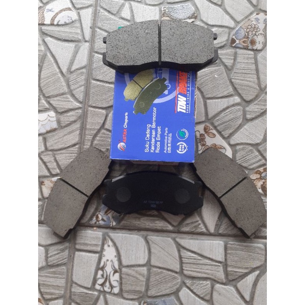 Brakepad/Kampas rem depan Kijang 4k/5k/7k Manual/Matic Original Tdw