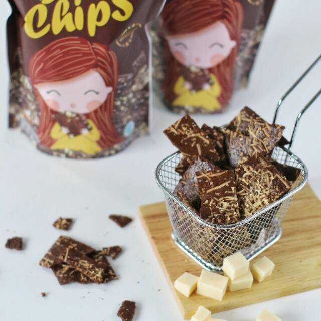 

BRONCHIP , BROWNIS KERING SNACK KEKINIAN