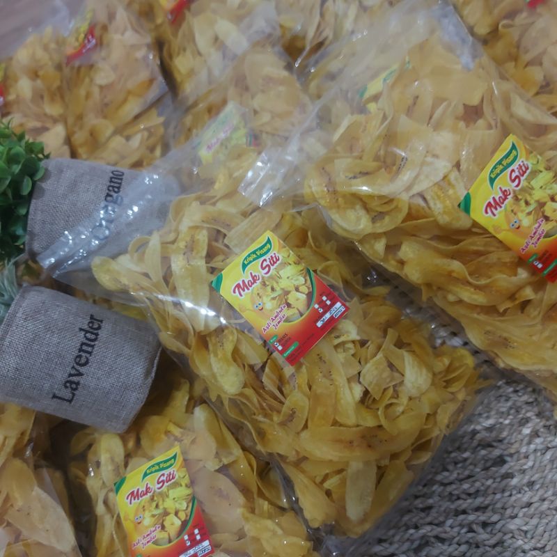 

Oleh-oleh Khas Jember Kripik Pisang Mak Siti