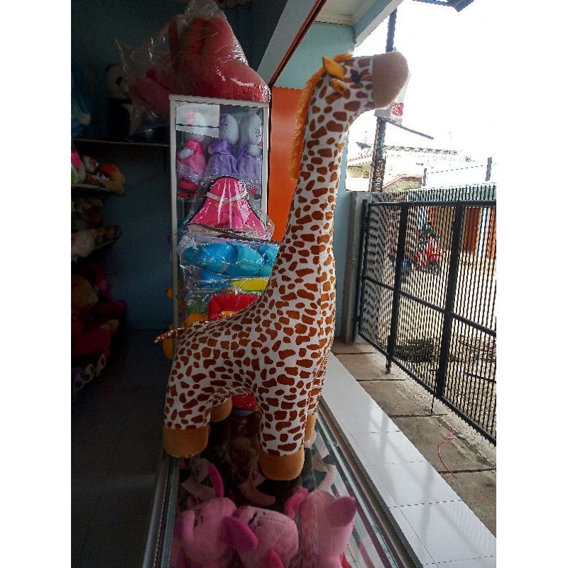 boneka jerapah jumbo