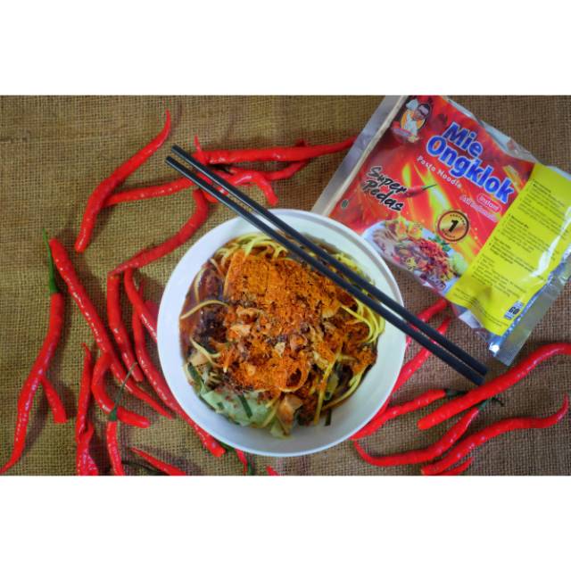 

Mie ongklok instan super pedas