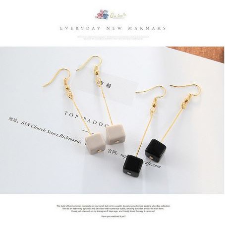 ANTING KOREA Anting Mote Kotak SImple