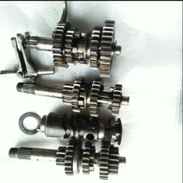 Gigi ratio rasio transmisi fulset karisma pnp kirana/supra 125 original