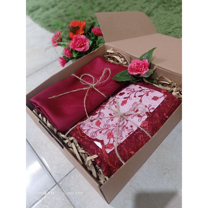 

Gift /hampers kain