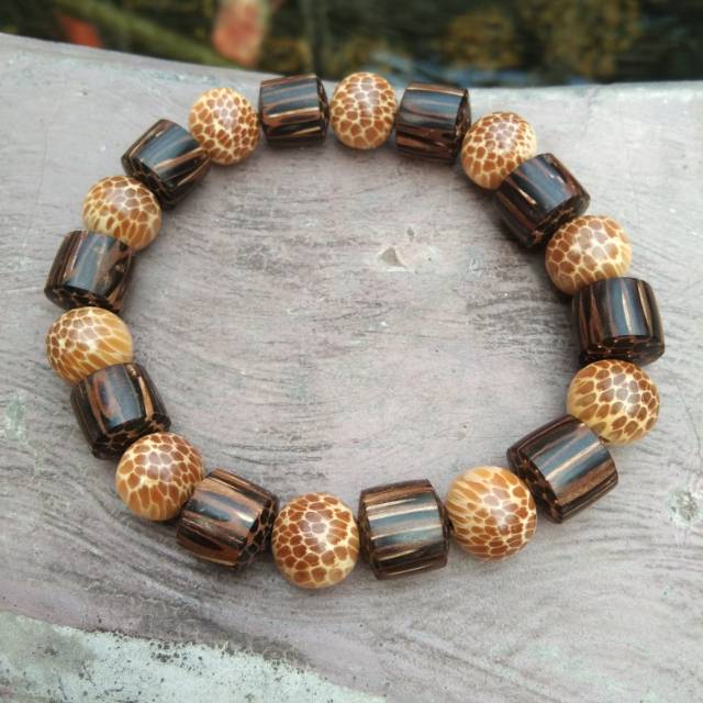 Gelang Liwung Putih Kombinasi Liwung Macan