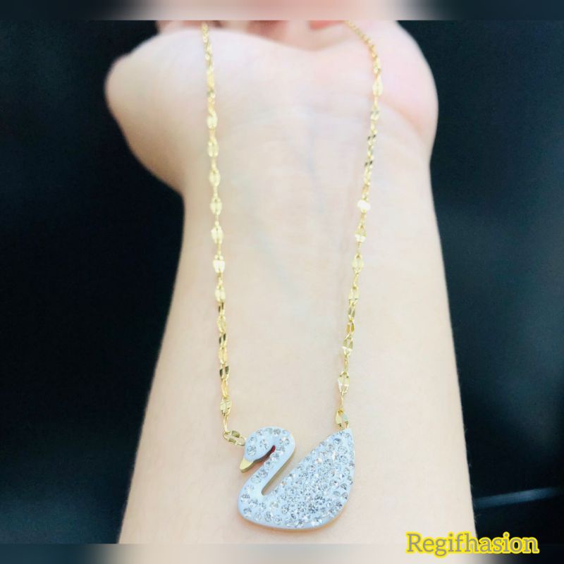 Kalung Titanium Swan Korea Liontin Angsa Untuk Wanita Aksesoris Necklace Anti Karat Tidak Luntur