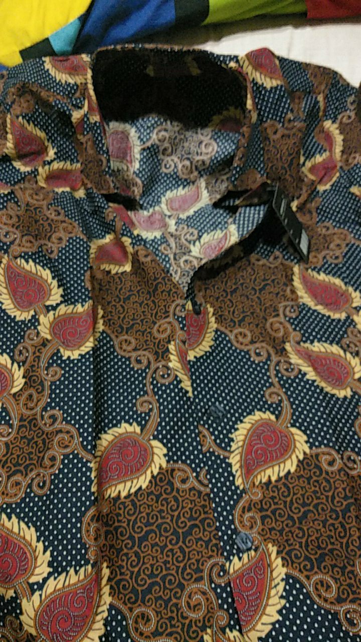 Kemeja Batik Pria Lengan Pendek Bs46 Katun Motif Modern Dixmont Semi Slimfit Premium