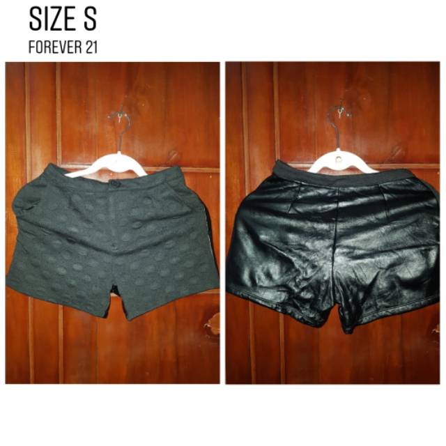 Half leather short