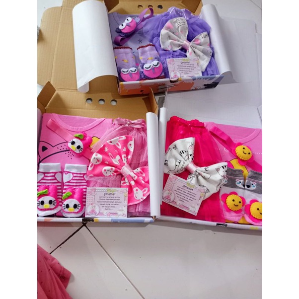 HAMPERS ROK TUTU BAYI|KADO BAYI PEREMPUAN