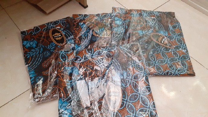 Maura Couple - Sania Ruffle Batik Couple Jumbo Ori Ndoro Jowi Dnt Garansi Termurah Shopee - Solo