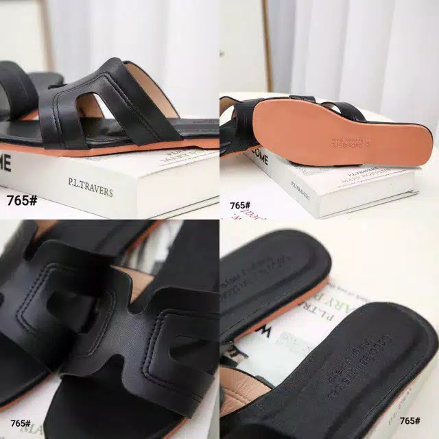 PROMO BIG SALE DAFF 32 SANDAL TEPLEK WANITA NAURA