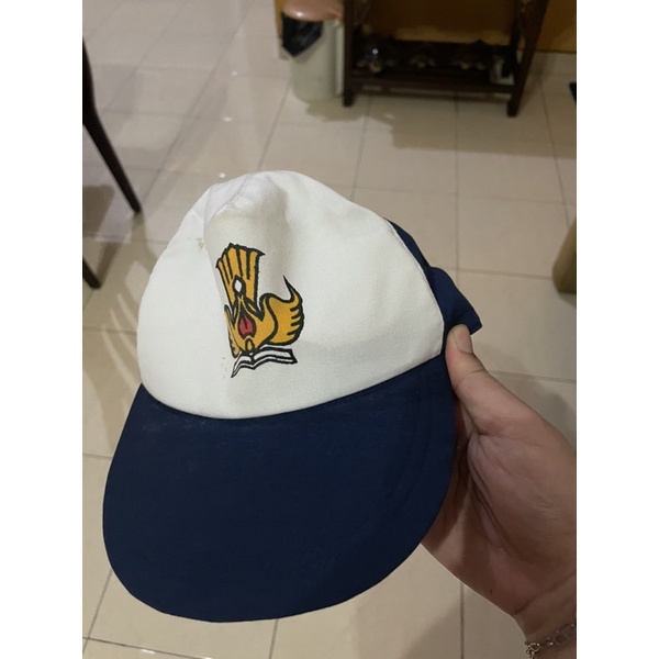 Topi SMP Ukuran Besar