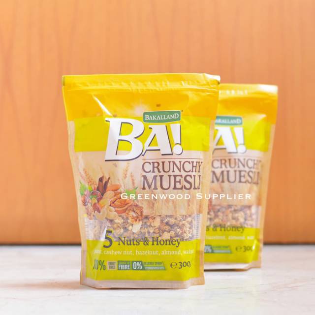 

Bakalland - Crunchy Muesli 5 Nuts & Honey
