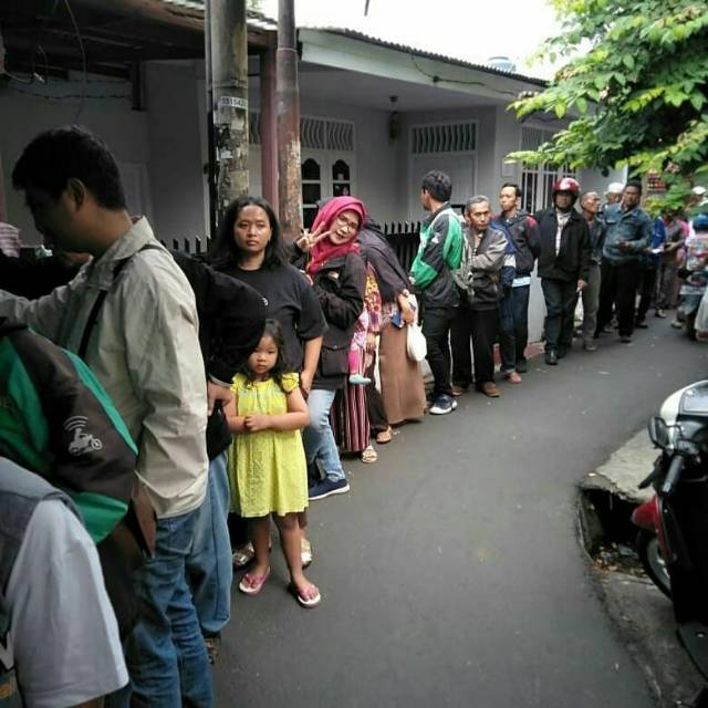 Asinan Betawi Asymuni, Asmuni, Hj. Tati Pasar Jangkrik, Oleh-oleh Khas Jakarta