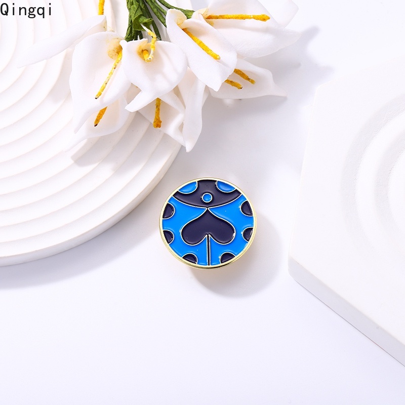 Bros Pin Enamel Bentuk Kartun Hewan Kepik Warna Biru Bahan Metal Untuk Hadiah Teman