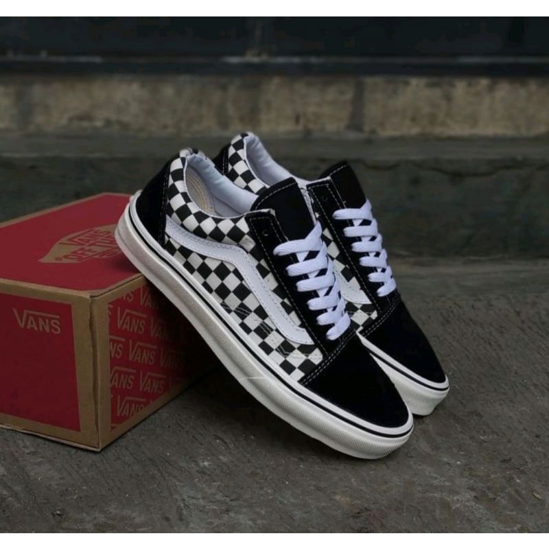 SEPATU WOLF X VANS AUTHENTIC FULL BLACK HITAM POLOS WHITE PUTIH OLDSKOOL ERA SK8-Hi  GUM OG CHECKERBOARD CATUR