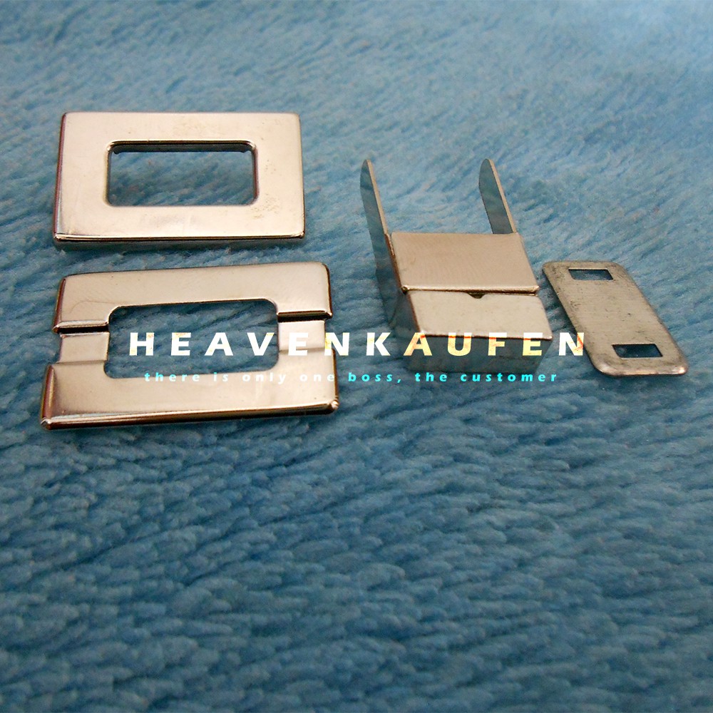 Kancing Tas / Clutch Model Putar Nikel Silver 2,6 cm x 1,7 cm