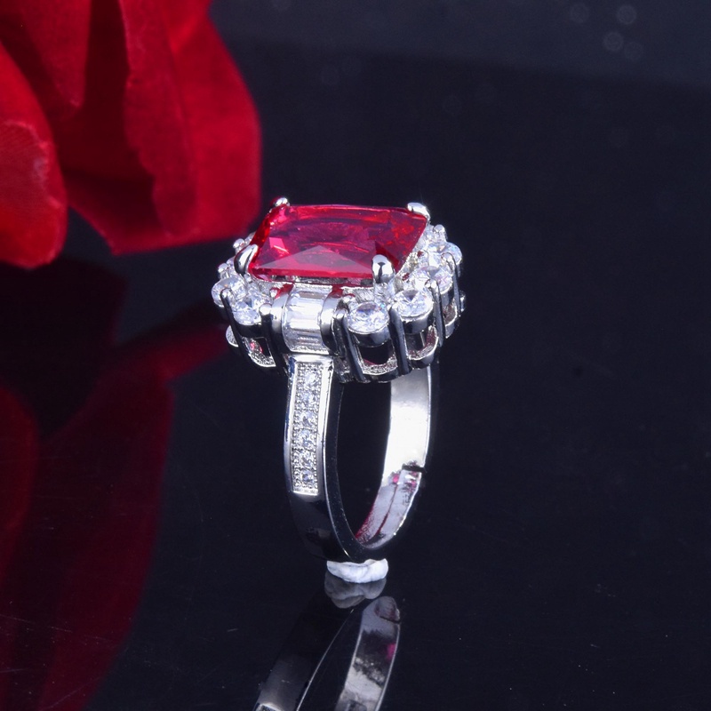 Fancyqube Cincin Silver Hias Batu Zircon Merah Bentuk Kotak Dapat Disesuaikan Gaya Vintage Untuk Wanita