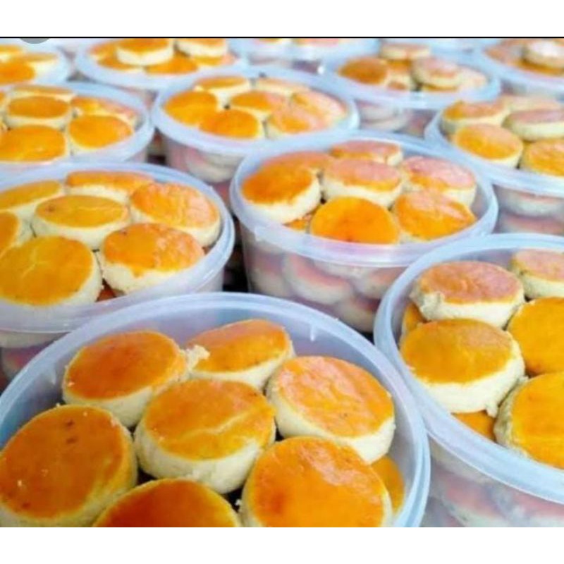 

kue kacang original isi -+1kg