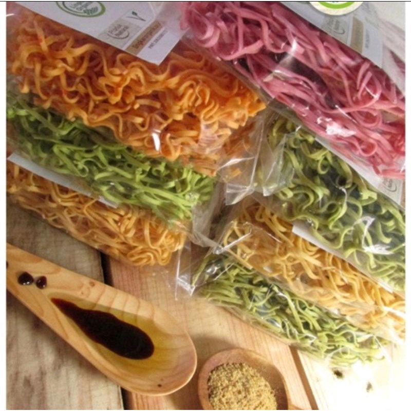 Lingkar Organik - Mie Sayur Sehat Goreng Plus Bumbu 85gr