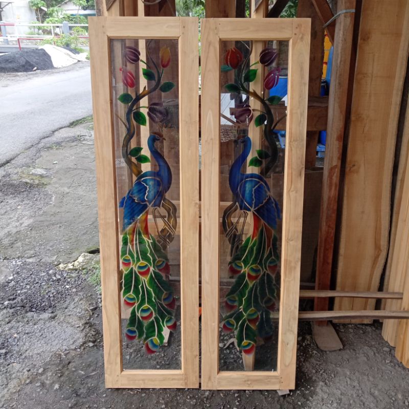 Nota Daun Jendela Kayu Jati dan Mahoni Perhutani Kaca Motif