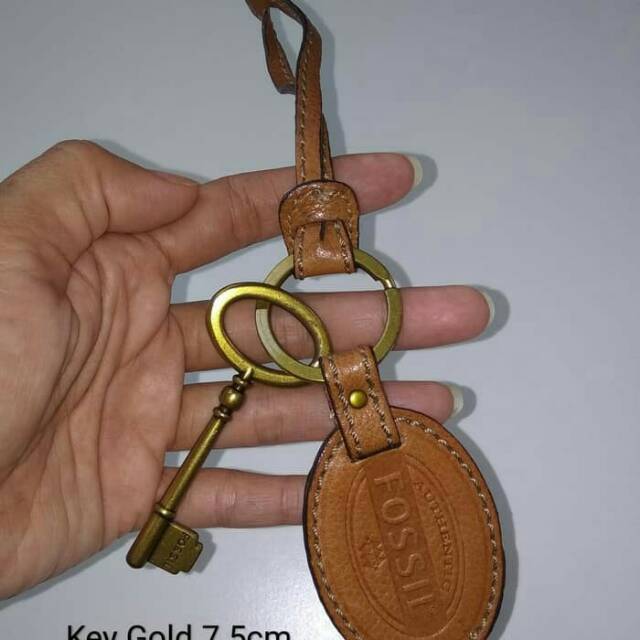Fossil Keyfob preloved  Authentic. Very Good condition